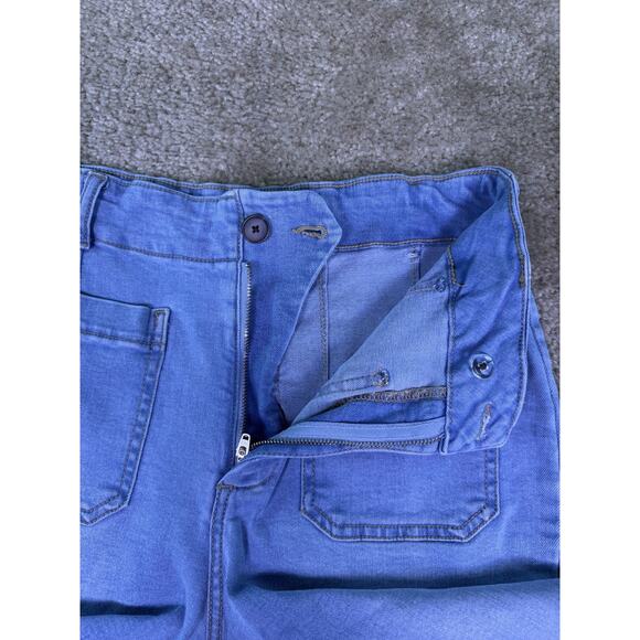 Bagatelle Collection Jeans Womens Size 30 Wide Leg Crop Denim Patch Pockets E141 - Picture 3 of 13